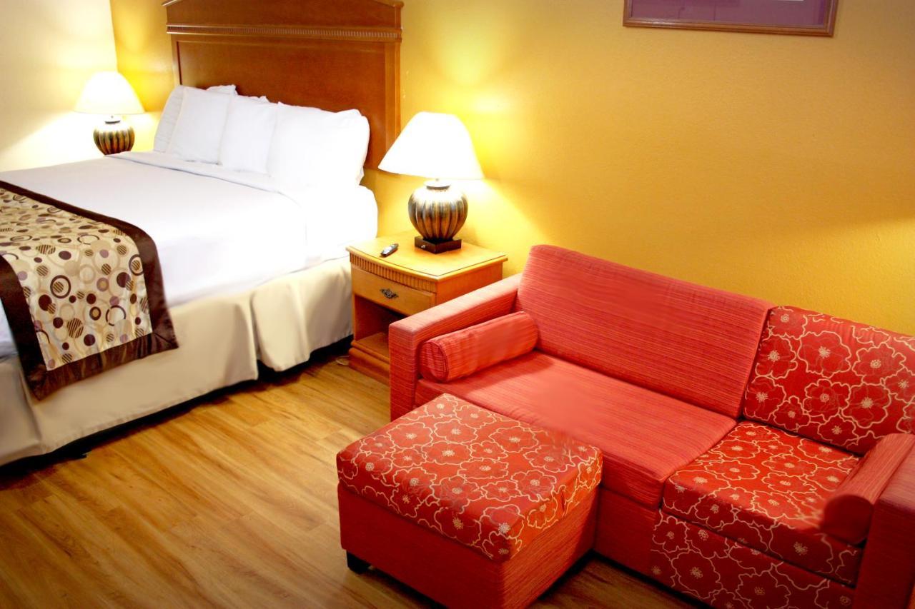 Americas Best Value Inn San Antonio - At&T Center/Fort Sam Houston Zewnętrze zdjęcie